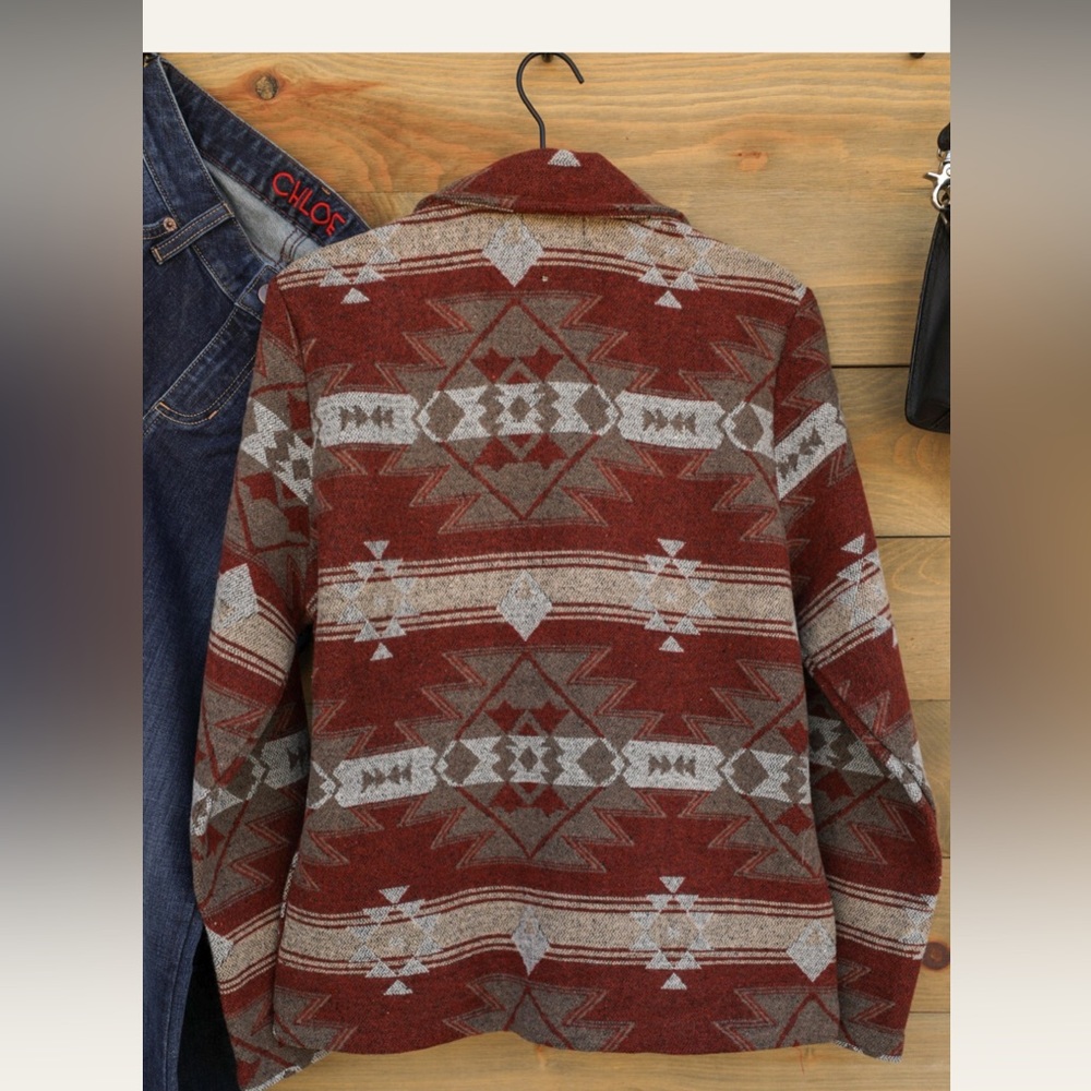 Beautiful Aztec jacket - Picture 10 of 13